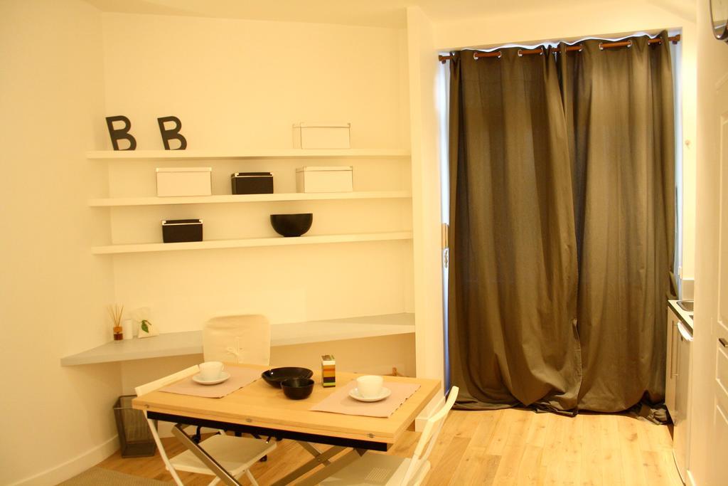 Palais Royal Paris, Rue D'argenteuil Vii Apartment *